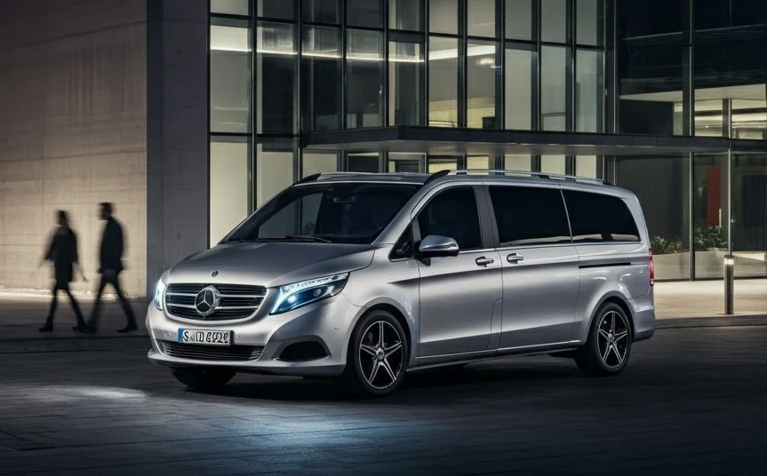 Professional chauffeur for business travel in Lyon